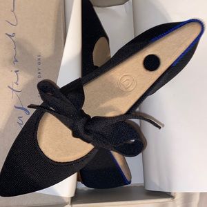Rothy’s pointed toe Mary Janes